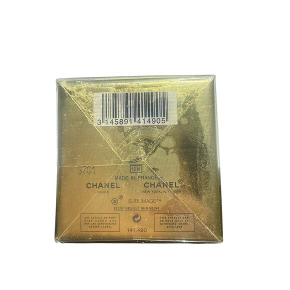CHANEL Sublimage L'Essence Lumiere Ultimate Light Revealing Concentrate 1.35oz - Picture 6 of 6